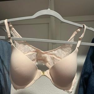 NWOT Victoria’s Secret bra